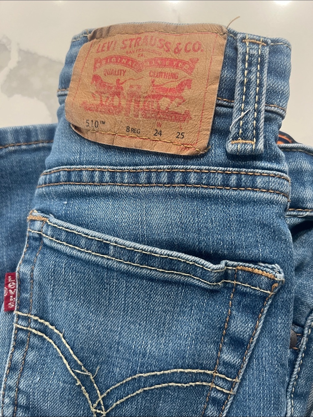 Light & Medium Blue Kids' Denim Levi Jeans - Pair - Picture 5 of 5